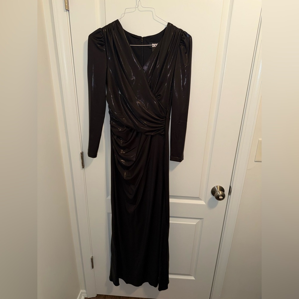DKNY Women’s Side Ruched Glazed V-Neck Dress in Black Size 2 BNWT